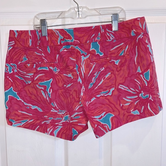 Lilly Pulitzer Shorts - Picture 2 of 3
